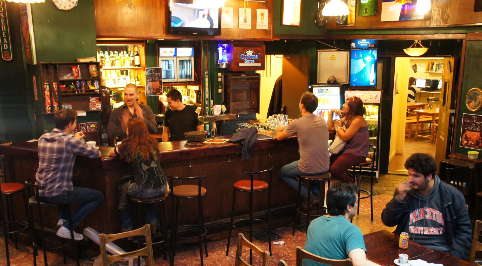 Students enjoy the old AMEX Cafe, 2010s