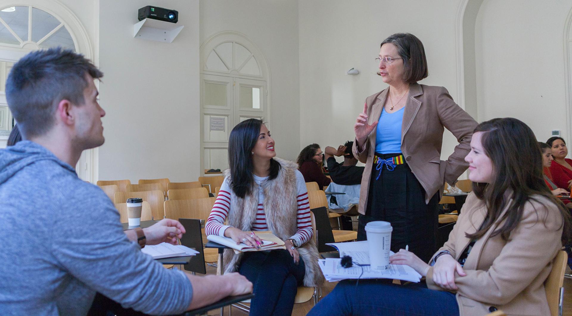 AUP students in International Affairs class with Professor Susan Perry