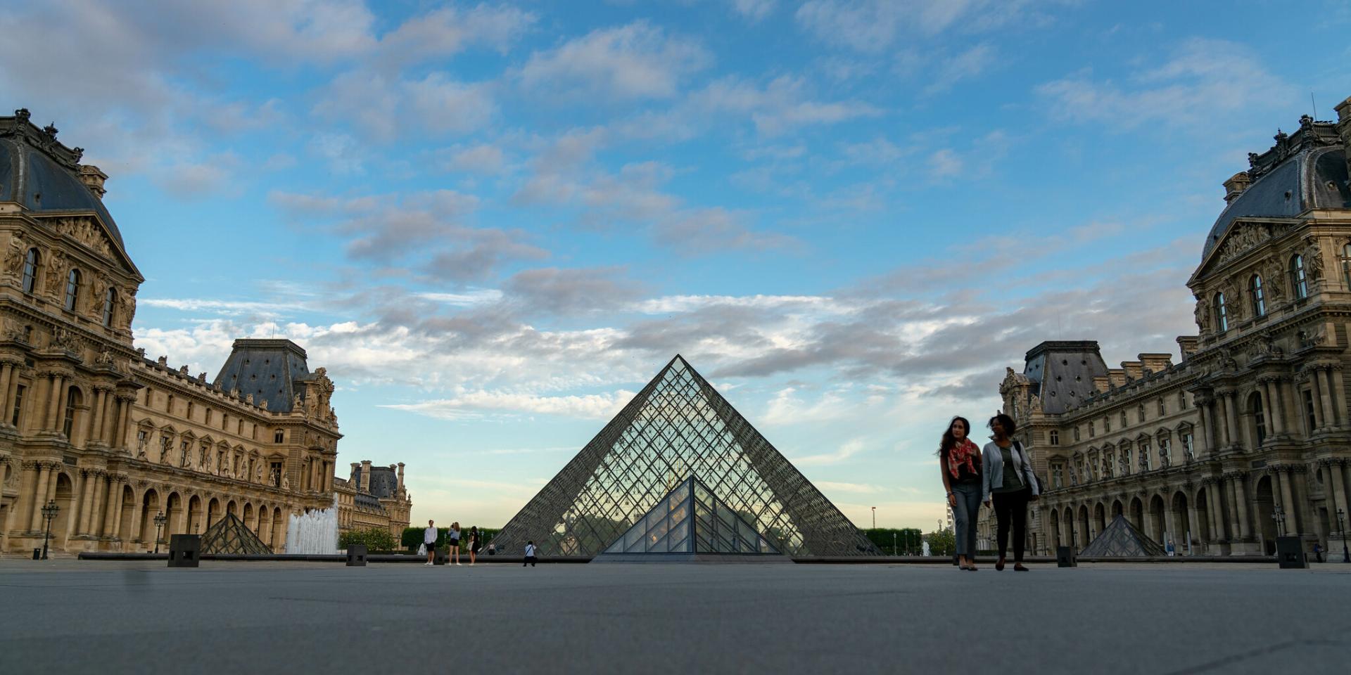 Louvre Museum Louvre Museum