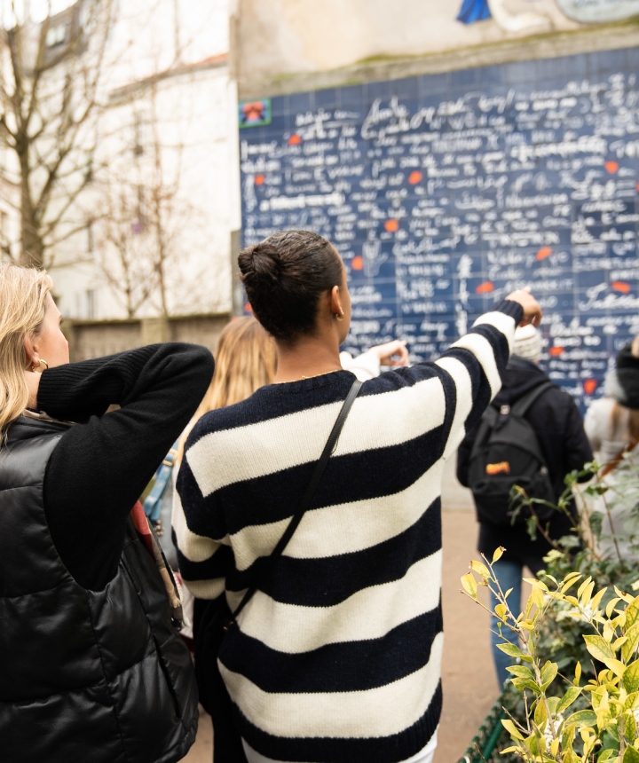 Students out in Paris